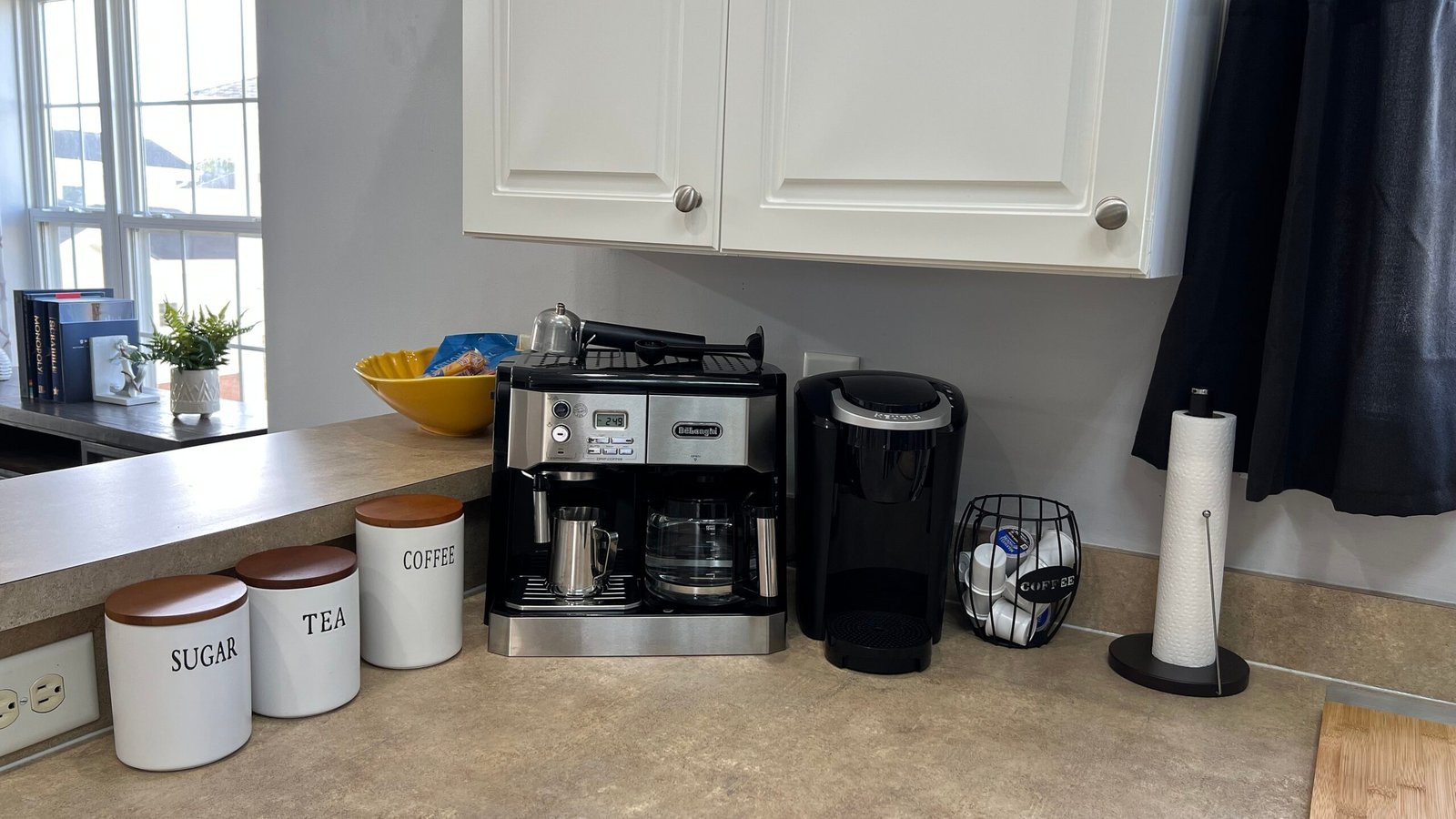 Coffee bar